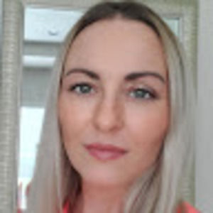 Meet your Posher, Kelli